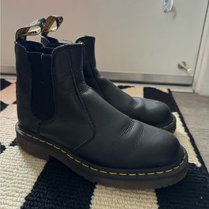 Dr. Martens 2976 Black Leather Chelsea Boot US W8